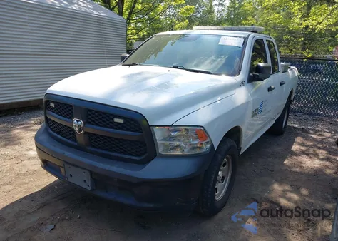 2018 Ram 1500 Tradesman 4X4 6'4 Box z USA, uszkodzony, nr VIN 1C6RR7FG2JS282729